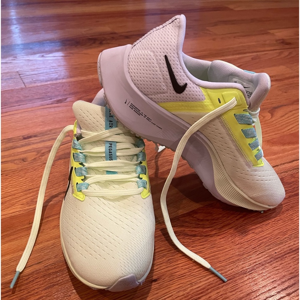 Nike Zoom Air Pegasus Size 7.5